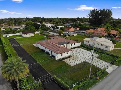 3801 SW 132nd Avenue Miami FL 33175