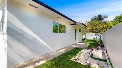3801 SW 132nd Avenue Miami FL 33175