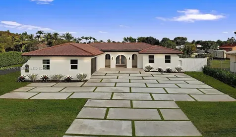 3801 SW 132nd Avenue Miami FL 33175