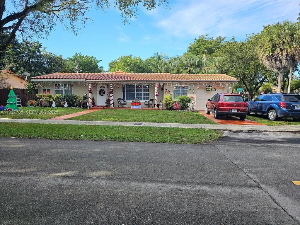 14420 Lake Childs Court Miami Lakes FL 33014
