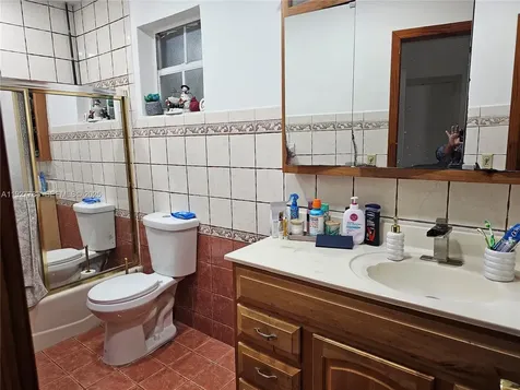 14420 Lake Childs Court Miami Lakes FL 33014