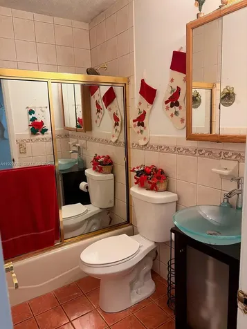 14420 Lake Childs Court Miami Lakes FL 33014