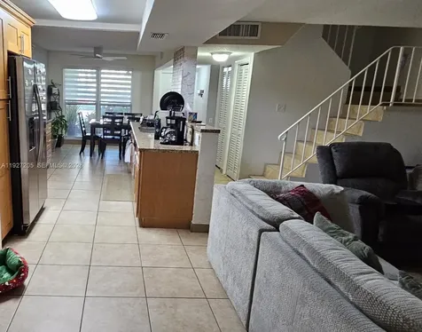 2750 N 34th Avenue Hollywood FL 33021