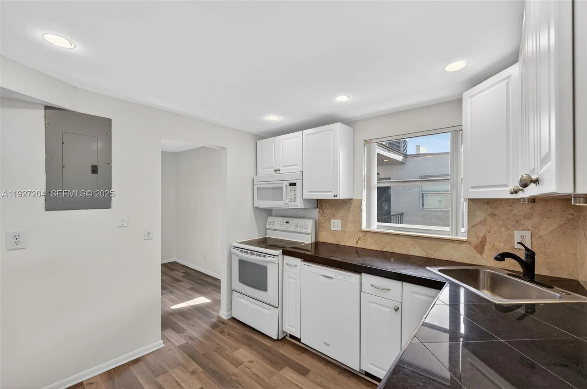 3100 Riverside Drive Coral Springs FL 33065