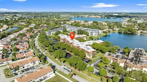 661 NE 195th Street Miami FL 33179