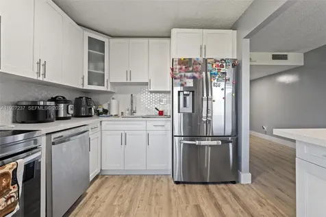 661 NE 195th Street Miami FL 33179