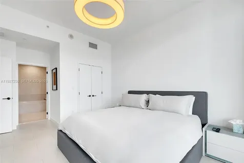6799 Collins Avenue Miami Beach FL 33141
