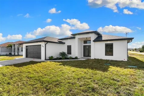 3419 16th Street SW Lehigh Acres FL 33976
