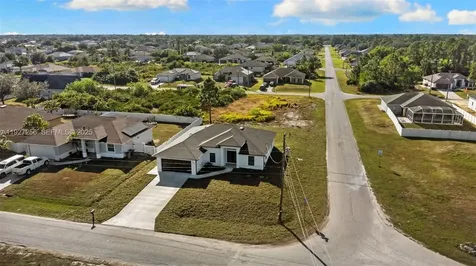 3419 16th Street SW Lehigh Acres FL 33976