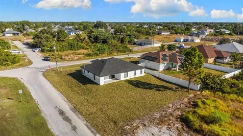 3419 16th Street SW Lehigh Acres FL 33976