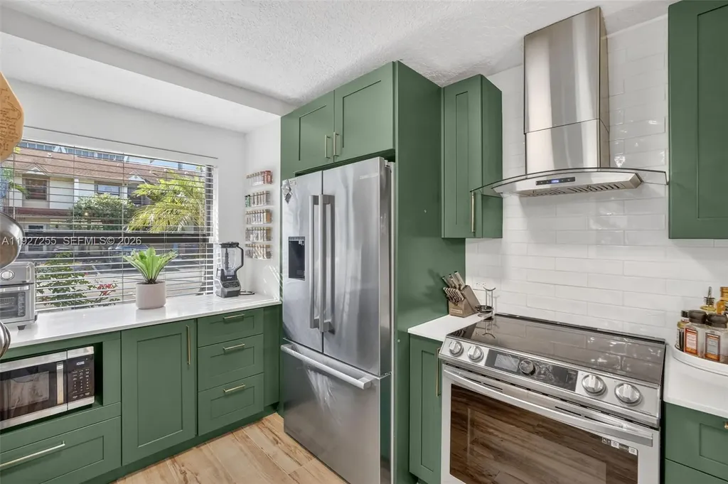 237 City View Drive Fort Lauderdale FL 33311