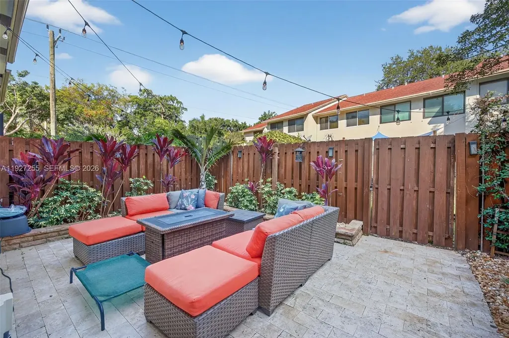 237 City View Drive Fort Lauderdale FL 33311
