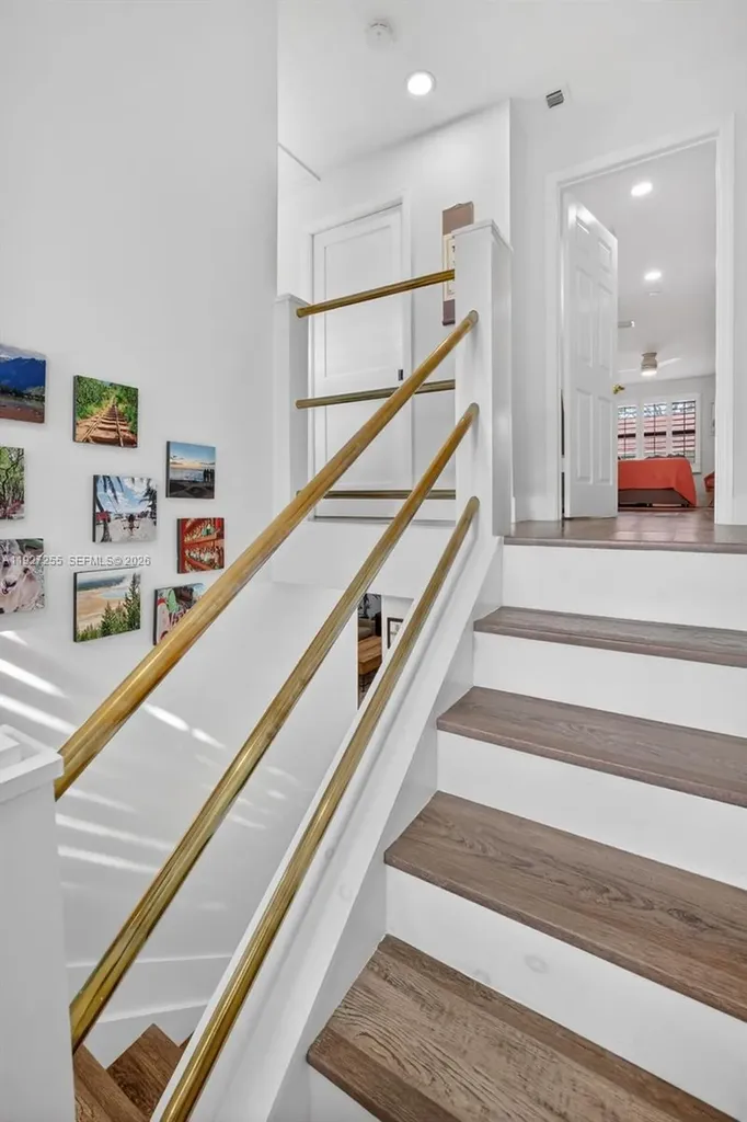 237 City View Drive Fort Lauderdale FL 33311