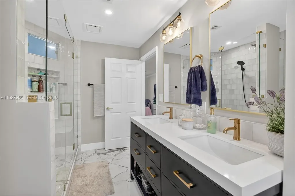 237 City View Drive Fort Lauderdale FL 33311