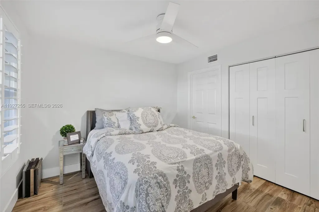 237 City View Drive Fort Lauderdale FL 33311