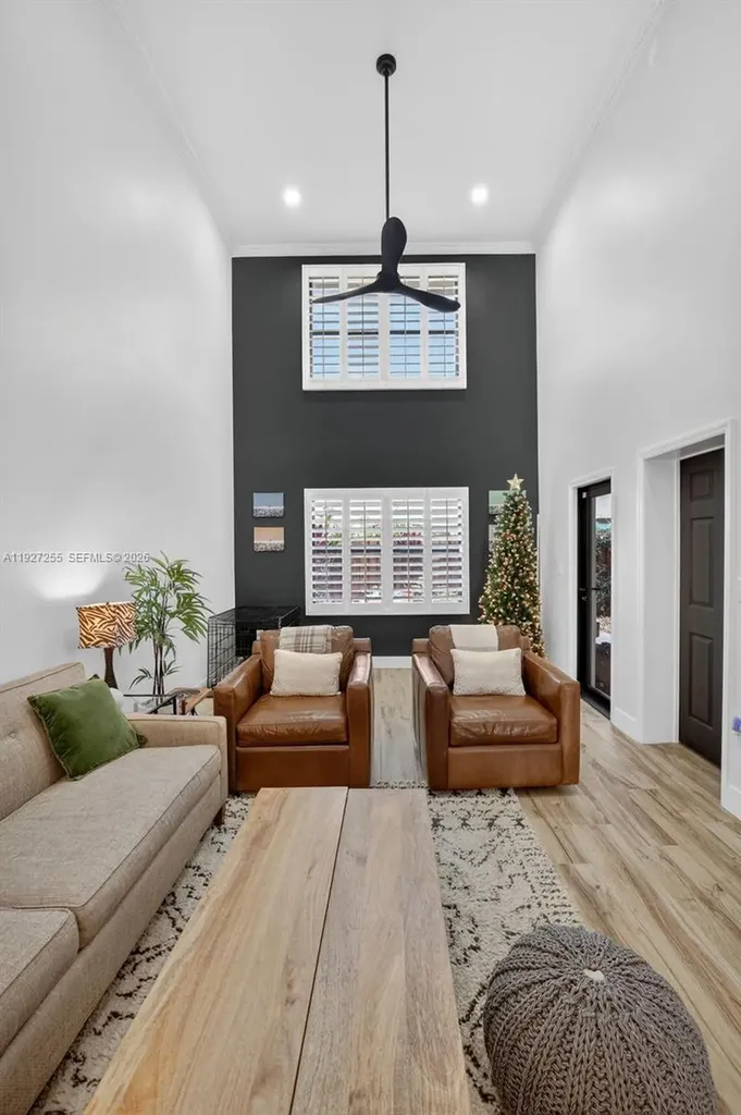 237 City View Drive Fort Lauderdale FL 33311