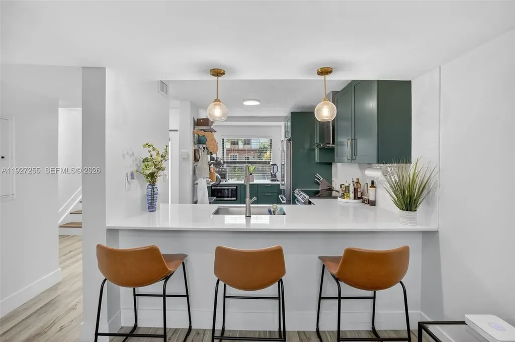 237 City View Drive Fort Lauderdale FL 33311