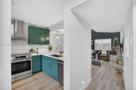 237 City View Drive Fort Lauderdale FL 33311