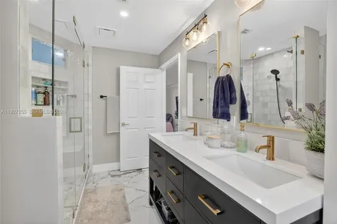237 City View Drive Fort Lauderdale FL 33311