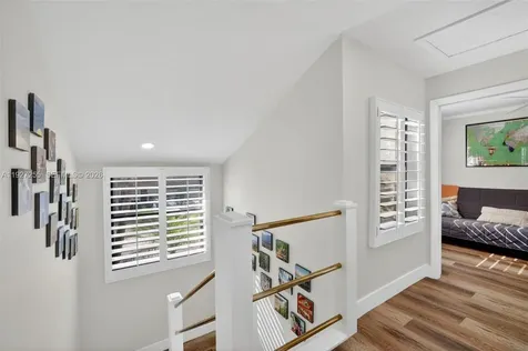 237 City View Drive Fort Lauderdale FL 33311