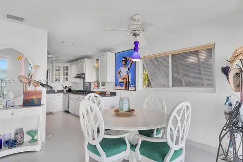 166 Bayview Drive Islamorada FL 33036