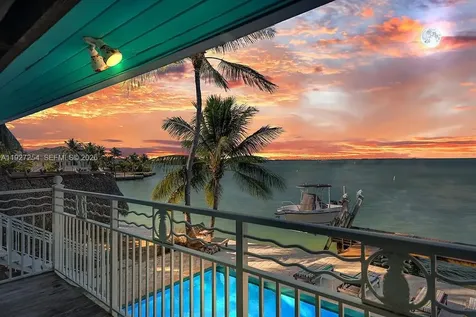 166 Bayview Drive Islamorada FL 33036
