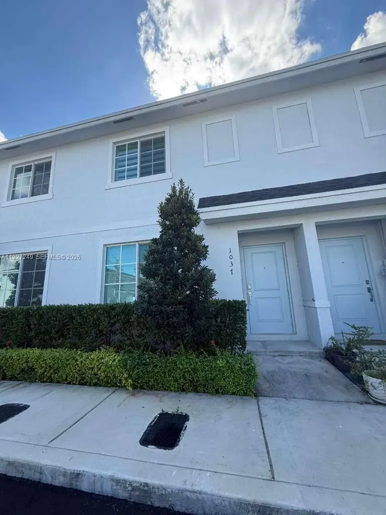 1037 NW 5th Street Florida City FL 33034