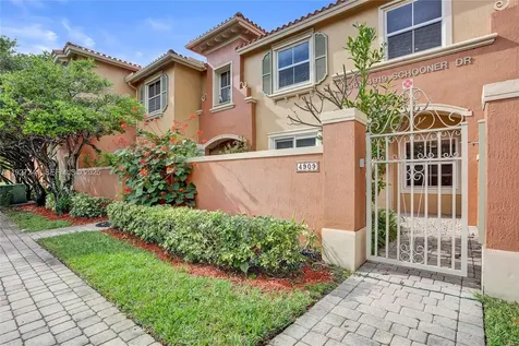 4909 Schooner Drive Fort Lauderdale FL 33312
