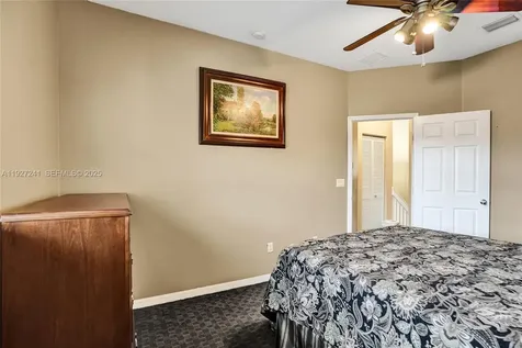 4909 Schooner Drive Fort Lauderdale FL 33312