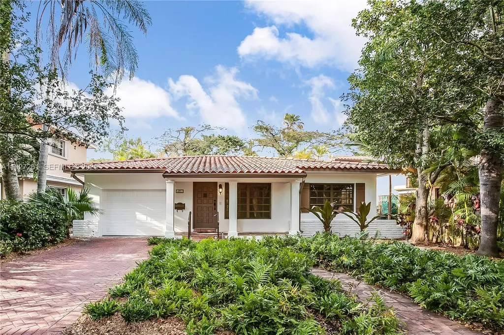 407 Minorca Avenue Coral Gables FL 33134