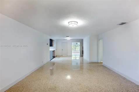407 Minorca Avenue Coral Gables FL 33134