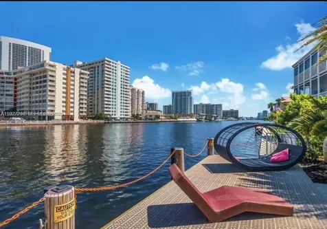 2602 E Hallandale Beach Boulevard Hallandale Beach FL 33009