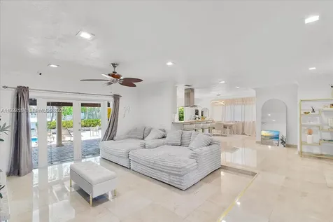 3220 NE 164th Street Sunny Isles Beach FL 33160
