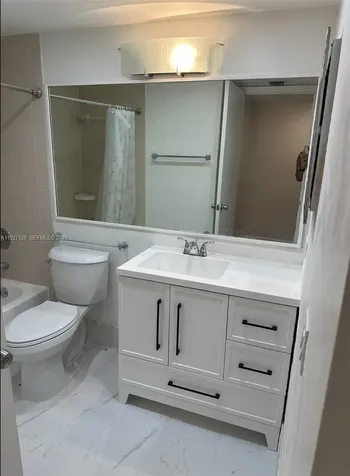 8180 Geneva Court Other City - In The State Of Florida FL 33166