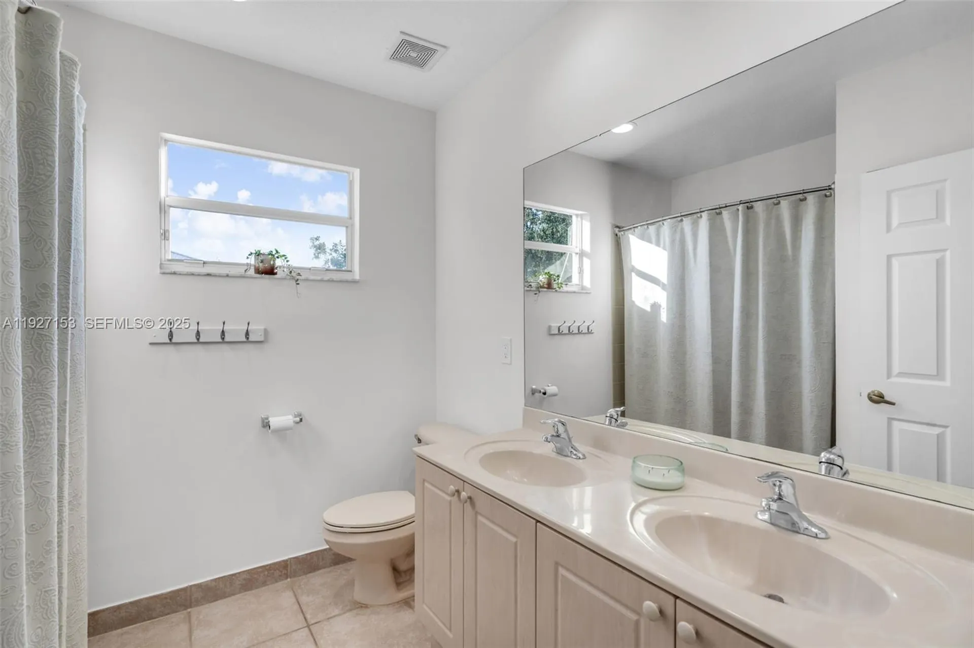 4272 N Magnolia Circle Delray Beach FL 33445