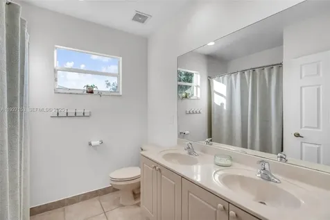 4272 N Magnolia Circle Delray Beach FL 33445