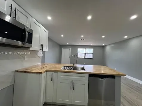 5415 NW 22nd Street Lauderhill FL 33313
