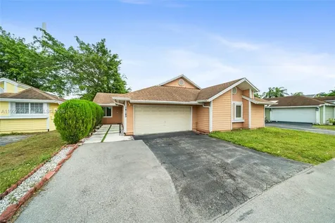 14145 SW 100th Terrace Miami FL 33186