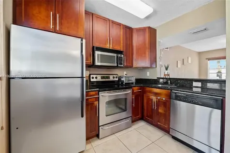 8345 Byron Avenue Miami Beach FL 33141