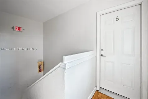 8345 Byron Avenue Miami Beach FL 33141