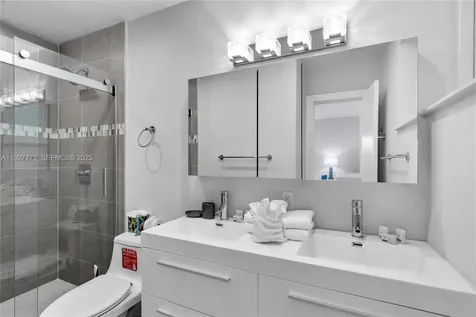 251 SE 8th Street Pompano Beach FL 33060