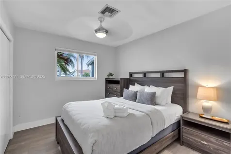 251 SE 8th Street Pompano Beach FL 33060