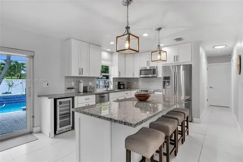 251 SE 8th Street Pompano Beach FL 33060