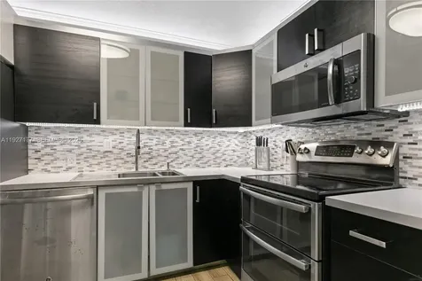 100 Bayview Drive Sunny Isles Beach FL 33160