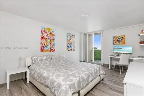 100 Bayview Drive Sunny Isles Beach FL 33160