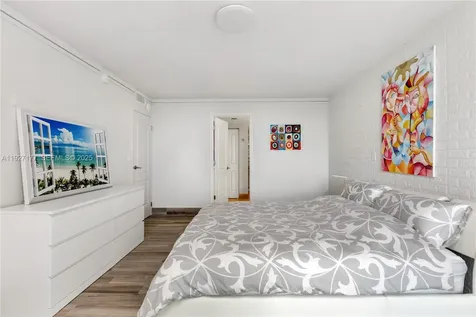 100 Bayview Drive Sunny Isles Beach FL 33160