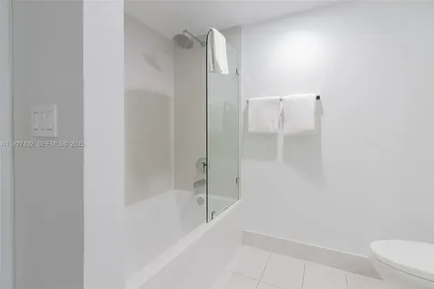 2602 E Hallandale Beach Boulevard Hallandale Beach FL 33009