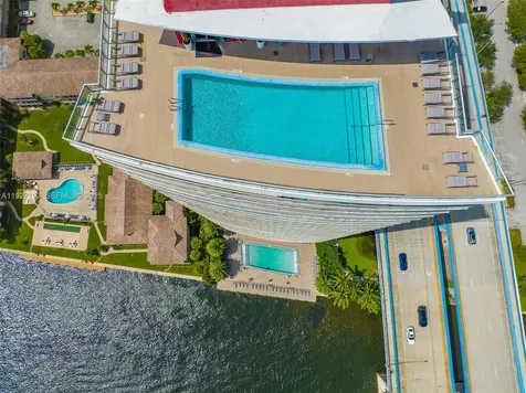 2602 E Hallandale Beach Boulevard Hallandale Beach FL 33009
