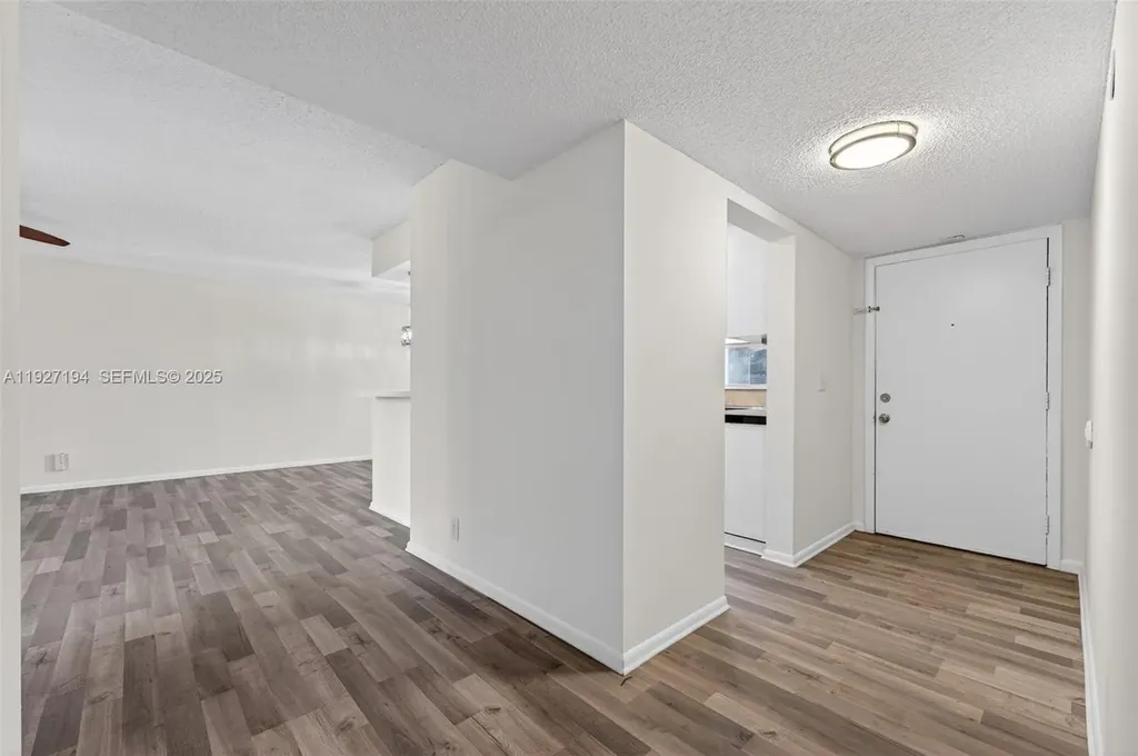 3100 Riverside Drive Coral Springs FL 33065