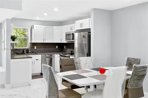 410 SE 2nd Street Hallandale Beach FL 33009